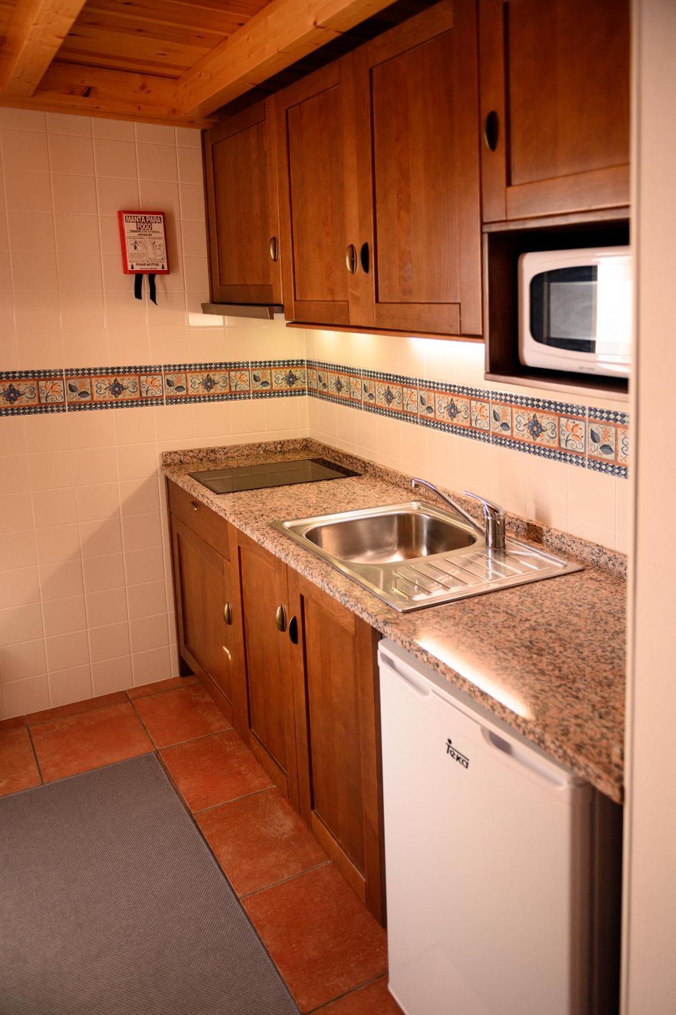 Falésias da Arrifana Praia da Arrifana Habitación foto