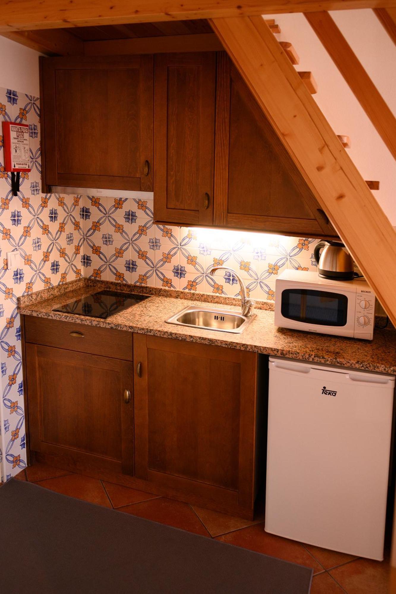 Falésias da Arrifana Praia da Arrifana Habitación foto