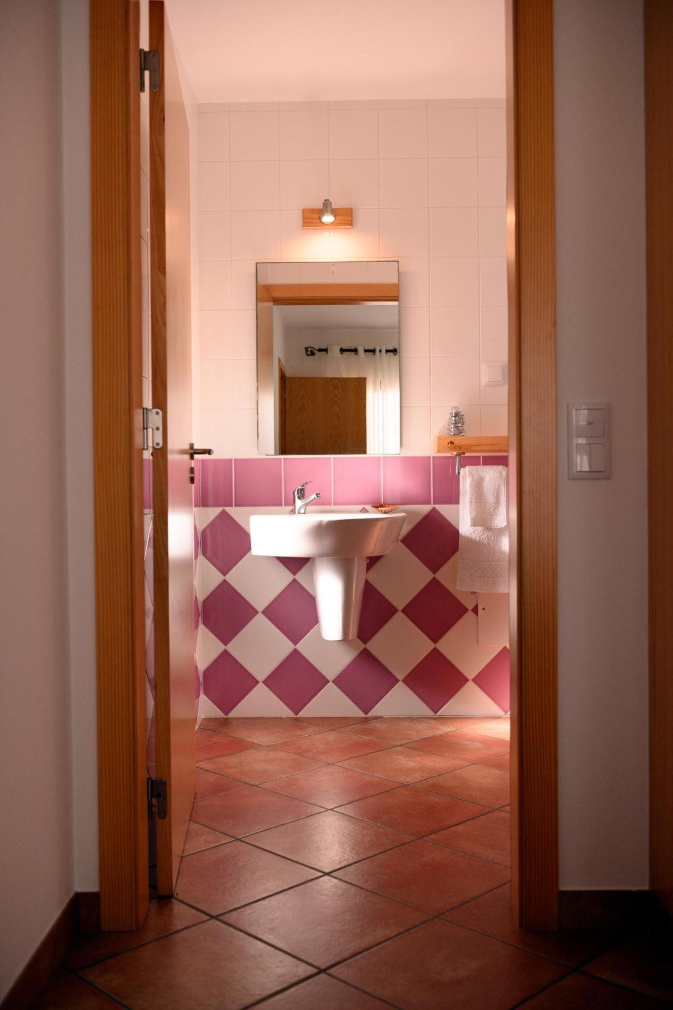 Falésias da Arrifana Praia da Arrifana Habitación foto