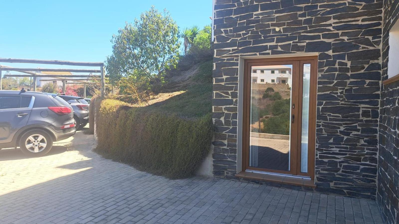 Falésias da Arrifana Praia da Arrifana Habitación foto