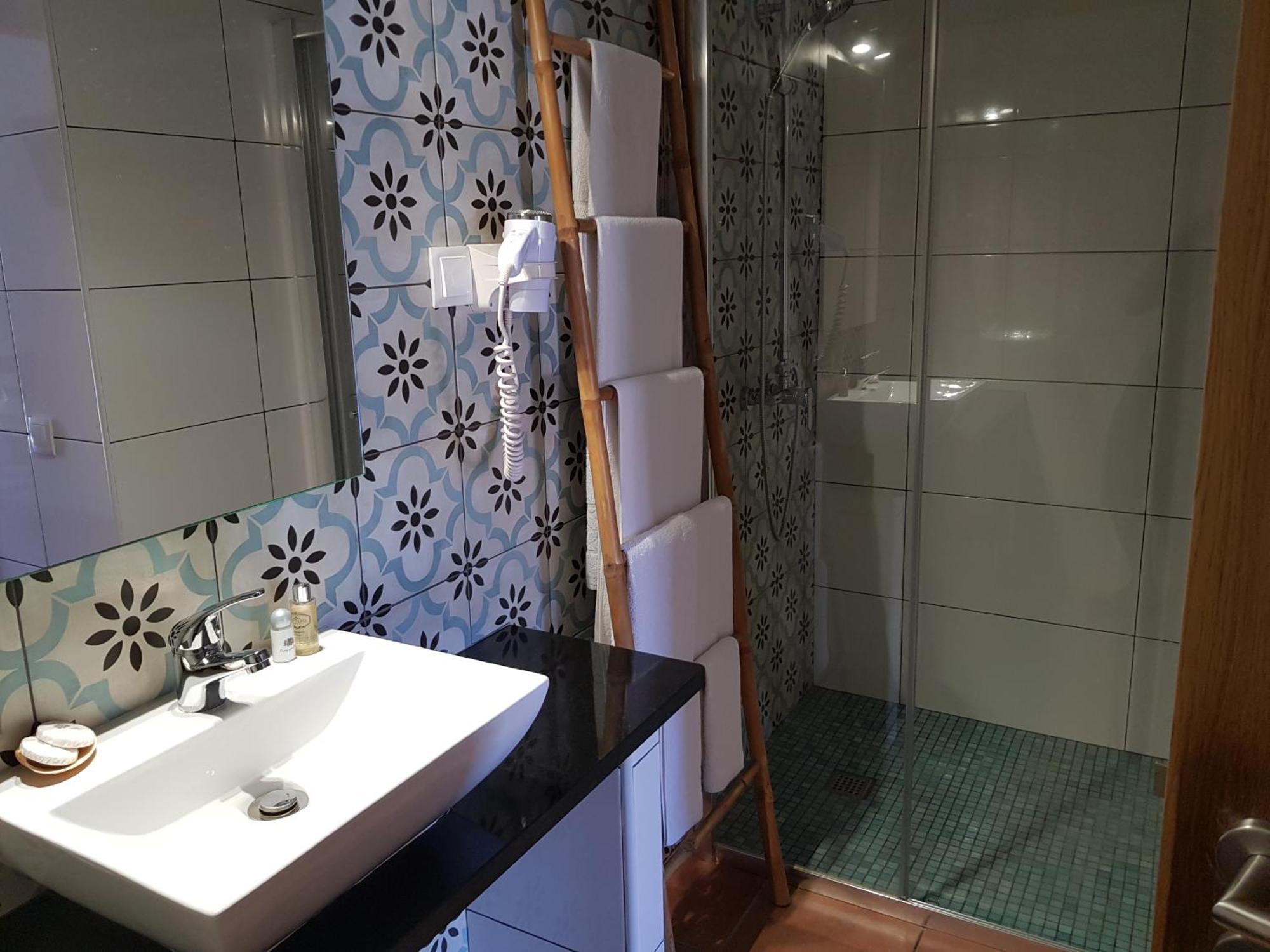 Falésias da Arrifana Praia da Arrifana Habitación foto